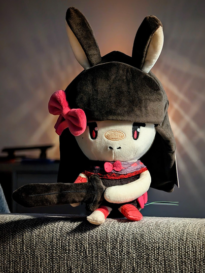 Heavyblade Rabbitandsteel in a powerful plushie form