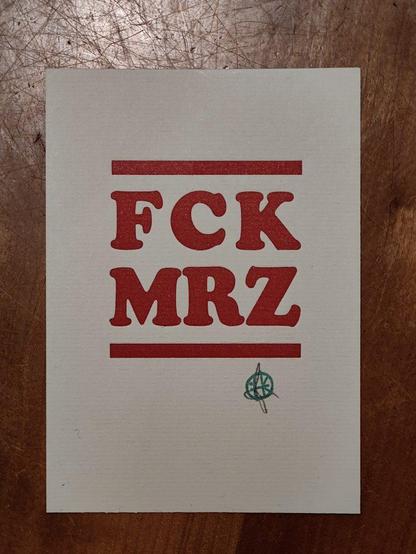 Karte mit dem Aufdruck FCK MRZ
