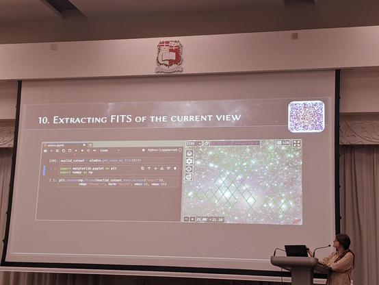 Manon Marchand presenting the #ipyaladin widget at #ADASS2024