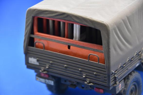 Revell Bundeswehr Unimog 2t GL 1/35 scale model