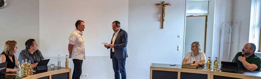 Hubert Reitberger spricht die Eidesformel - 20.05.2023