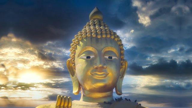 Head of giant Buddha statue.