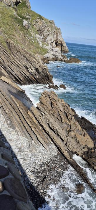 The previous photo in context and with the actual current tilted orientation