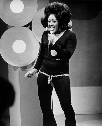 A picture of Jean Knight
