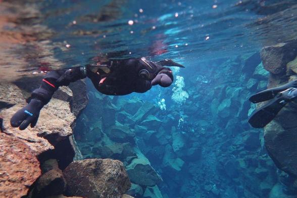 Here's What It's Like to Snorkel Iceland's Silfra Fissure: Tips From a PADI Master Instructor