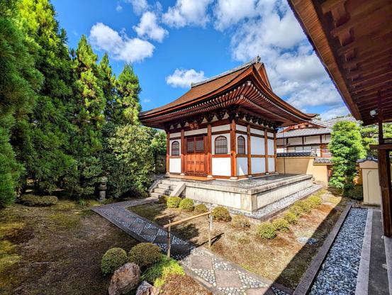 Ryogen-in's Founder's Hall.
