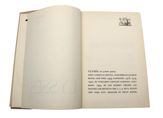 #Ulises #Ulysses de #JamesJoyce
New York: Random House, 1934. First Authorized American Edition. Octavo