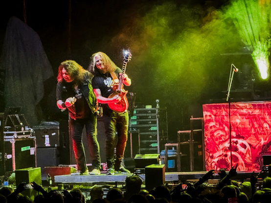 Testament, Glasgow 