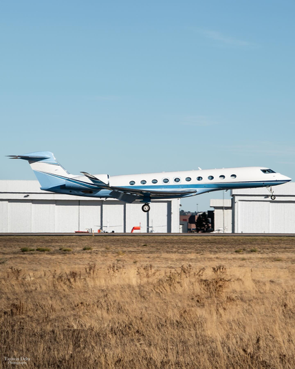 N3880 with the blue paint scheme in Colorado. 