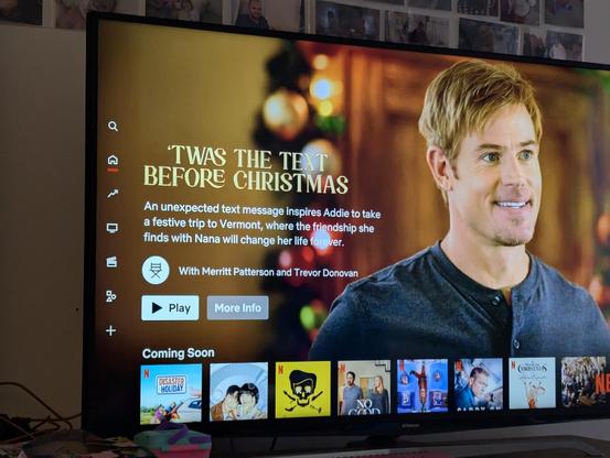 a screen showing a netflix show
'twas the text before Christmas 