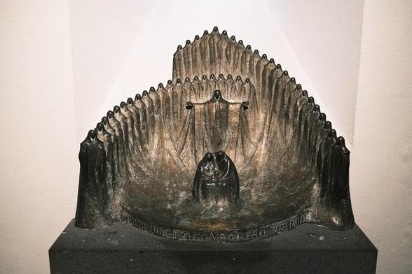 Cast sculpture of a nativity scene at the Antoniter Church in Cologne, Germany. The inscription reads: ‘Fear not. Behold, I proclaim great joy to you’.