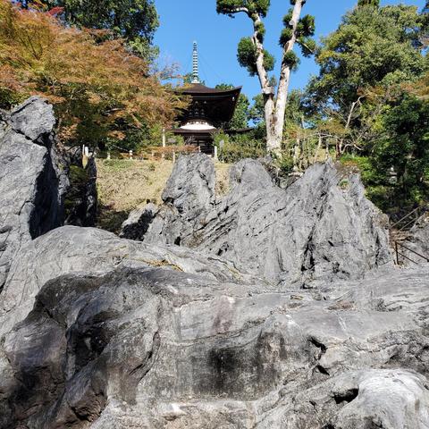 Ishiyama-dera sits on a huge formation of wollastonite rock.