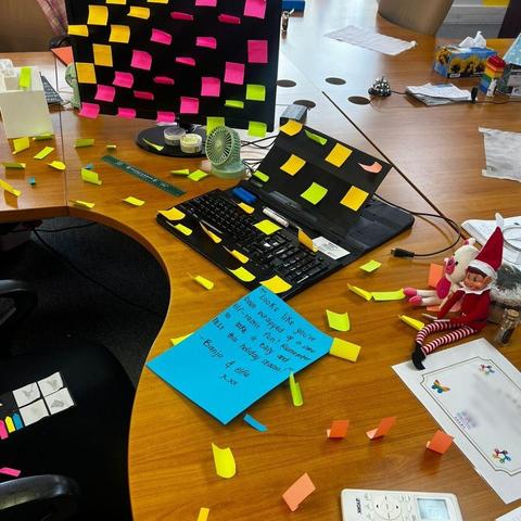🎉 DAY 4 of Banjo and Elfie’s office shenanigans! 🎉🎄 Looks like Ally’s desk got a sticky note makeover—everywhere you look, there’s a note reminding her to take it easy this holiday season! 💌✨  These two are definitely looking out for everyone’s holiday vibes! Stay tuned for more mischievous fun! 🎅  #BabyYumYum #BYY #ElfonaShelf #BanjoAndElfie #OfficeShenanigans #HolidayCheer #RestAndRelaxation #FestiveFun