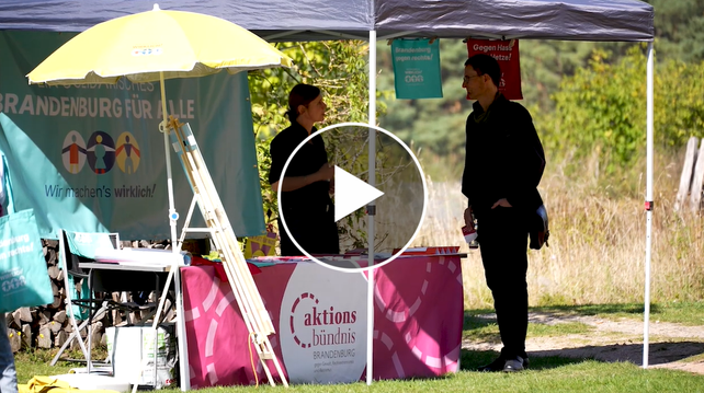 Videoausschnitt: Infostand vom Aktionsbündnis in Rutenberg
