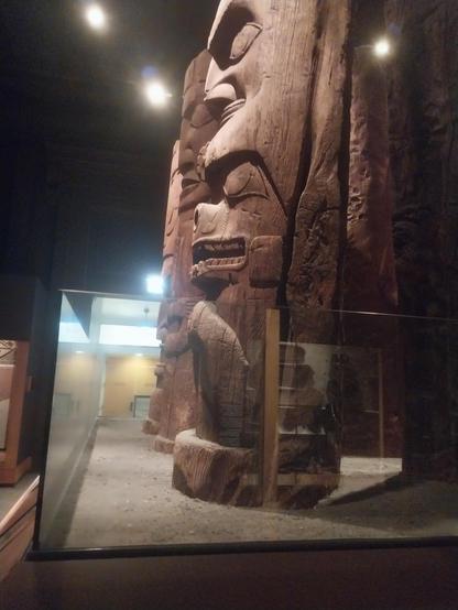 Represents a raven and a "sea-bear." Belonged to #CharlesEdenshaw. #Haida (Masset).