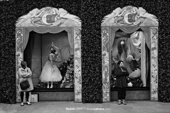 Escaparates de Moda en Grafton Street, Dublin. Irlanda