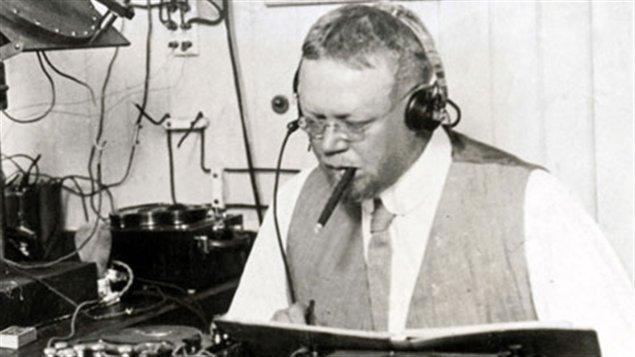 Reginald Fessenden, probably 1906.

Fessenden is usually shown wearing formal attire typical of the early 20th century. He has a clean-shaven face and neatly combed hair, reflecting a professional and meticulous demeanor. The background might be simple or studio-like, focusing on his intellectual and inventor persona, as he is renowned for achieving the first voice transmission over radio waves and contributing significantly to early radio technology.