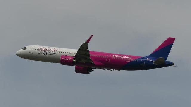 Wizz Air Malta Airbus A321-271 N X MSN 11060