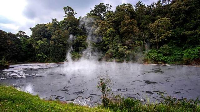 Hotspring.