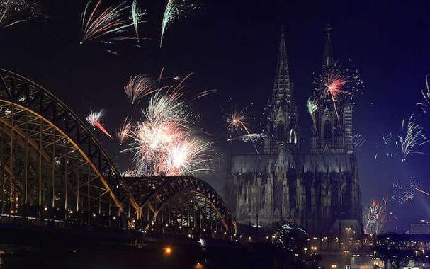 https://assets.traveltriangle.com/blog/wp-content/uploads/2018/11/Be-A-Part-Of-The-Cologne-Cathedral-Celebrations.jpg