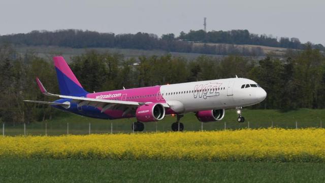 Wizz Air Malta Airbus A321-NEO MSN 11018