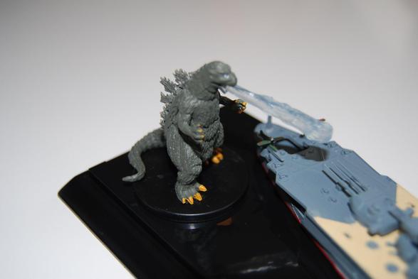 Revell IJN Yamato with Godzilla 1/1200 scale model
