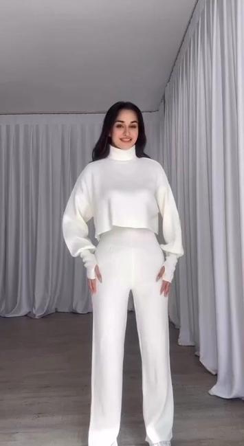 Women's Clothing Showrooms