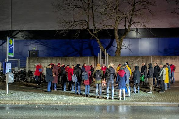 Bild: Gedenkveranstaltung am 06. Januar 2025 am Mahnmal in der Hackethalstraße in Hannover - Tim Rademacher
