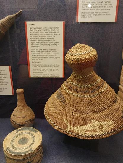 #Tlingit or Lingít (English: /ˈtlɪŋkɪt, ˈklɪŋkɪt/ ⓘ TLING-kit, KLING-kit) are Indigenous peoples of the Pacific Northwest Coast of North America and constitute two of the 231 (As of 2022)[4] federally recognized Tribes of Alaska.[5] Most Tlingit a