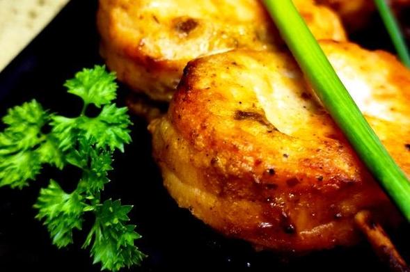 ✨ Make this Valentine’s Day unforgettable with Air-Fried Salmon Skewers! Wrapped in crispy bacon, served with a creamy marinade, and topped with fresh scallions. Perfect for a romantic dinner filled with love and music. 🎻🎶  

Picture the melody of your favorite romantic tunes while enjoying this delicious, omega-3-rich dish together. It’s the perfect harmony of flavors and romance. 🍣💖🍴  

#ValentinesDinner #RomanticDinner #AirFriedSalmon #HealthyEating #SalmonSkewers #DateNightDinner #Omega3 #MusicAndFood #FoodieLove #Yum #HealthyLifestyle