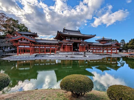 Byodo-in's 'Phoenix Hall'.