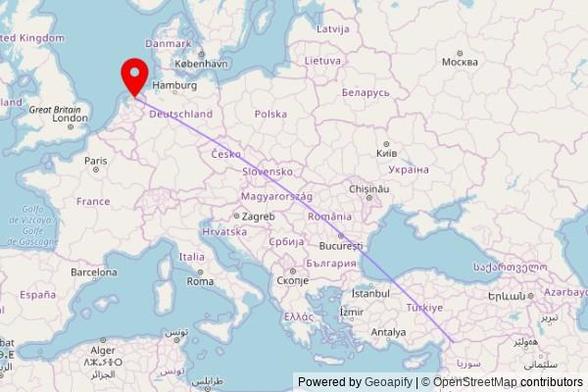 A map showing the great circle route from Azaz in the Syrian Arab Republic to a map pin at Benedictuskerk, Goudtsjeblom-strjitte, 9288 AL Kootstertille, Netherlands