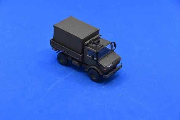 Ace Bundewswehr Unimog 2t GL 1/72 scale model