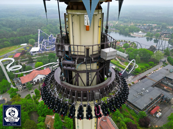 Air Footage from Freefall Tower in a Themepark