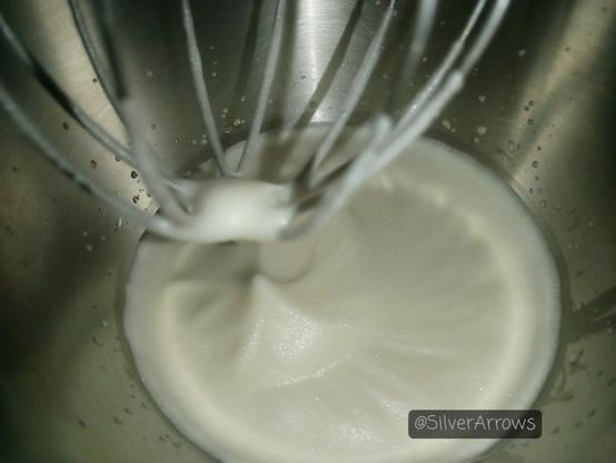 The aquafaba whipped up, holding its peaks, before adding the sugar syrup 