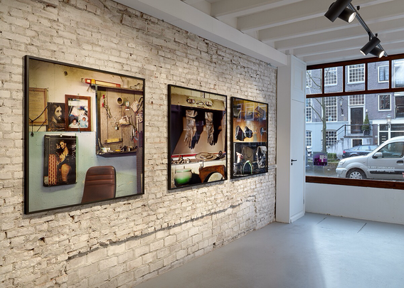 Photo exhibition ‘Exploring the Fields’ by Jacquie Maria Wessels at Galerie Fontana Amsterdam