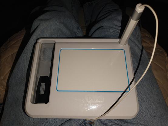 Front of item with stylus