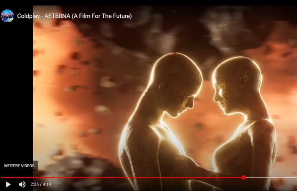 Coldplay - AETERNA (A Film For The Future) Szene aus dem Video - fantastische Wesen umarmen sich in goldenes Licht getaucht in einem Fantasie-Universum - eine sehr liebevolle Geste - ein "Augenblick" als das Universum stillstand.

Taken from A Film For The Future, the 44-minute visual companion to Coldplay's tenth studio album Moon Music, available here: https://coldplay.lnk.to/MoonMusic 🌙

The film premieres worldwide here on YouTube on January 22, with special 360-degree screenings of the film taking place at Lightroom in London, Manchester and Seoul. Tickets on sale now at https://coldplay.lnk.to/AFFTFtickets 

Access the fan-led remix site for the film, powered by Microsoft AI, here: https://afftf.coldplay.com.
