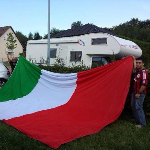 #big #italian #flag #azzurro #italia #bandiera