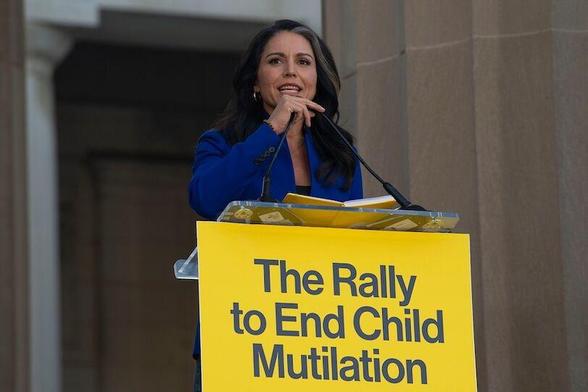 Tulsi Gabbard's guru rants about "faggots; dykes" in recording
https://www.lgbtqnation.com/2025/01/tulsi-gabbards-guru-rants-about-fggts-dkes-in-newly-surfaced-recording
https://www.yahoo.com/news/listen-tulsi-gabbard-anti-gay-203059876.html

* Tulsi Gabbard, Democrat-turned MAGA acolyte
* indoctrination: Gabbard, 43, devout follower of Chris Butler/Science of Identity Foundation
* family joined Hindu-based cult when she was a child

#ScienceOfIdentityFoundation #SIH #ChrisButler
#Trump2 #GOP #fascism #TulsiGabbard
#ReligiousRight #antiLGBT #homophobia #Islamophobia #transphobia
#Christofascism #transgenocide

Image source: https://www.lgbtqnation.com/2025/01/tulsi-gabbards-guru-rants-about-fggts-dkes-in-newly-surfaced-recording/