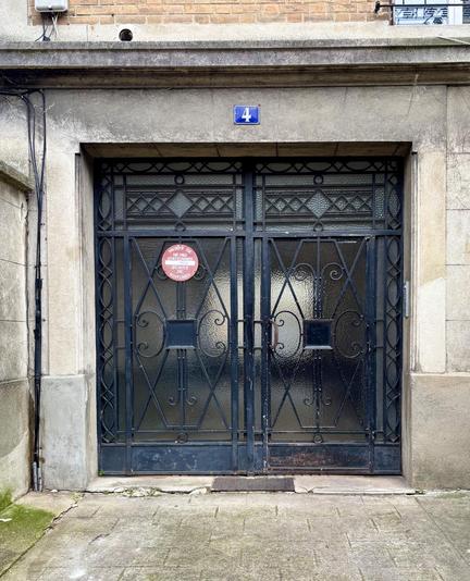 Porte en métal ouvrage à Montrouge 