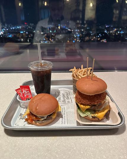 Snacks on top