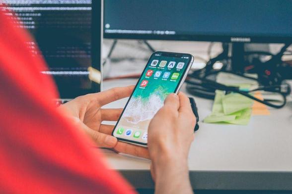 The 8 Must-Have Writing Apps for Travel Writers