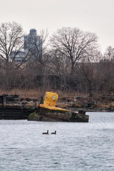 A Brooklyn dockworker named Jerry Bianco built this sub to recover salvage from the Andrea Doria—which would definitely not have worked out. During the launch, the crane operator dropped her in the mud and investors were too spooked to fund a recovery. The Quester I never sailed.

https://en.wikipedia.org/wiki/Quester_I 