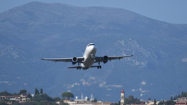 Aegean Airlines Airbus A320-232 SL MSN 6643