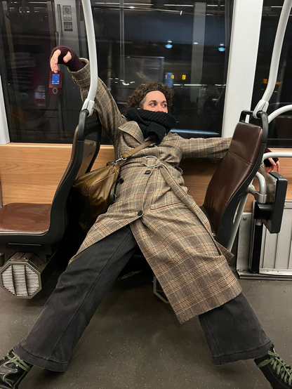 Se vautrer dans le tram 81