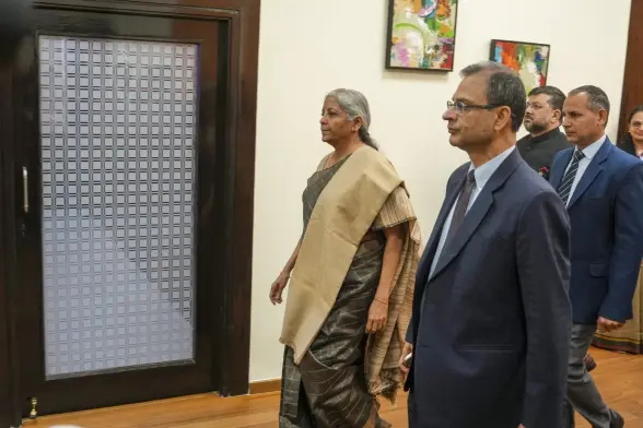 Nirmala Sithraman, Sanjay Malhotra