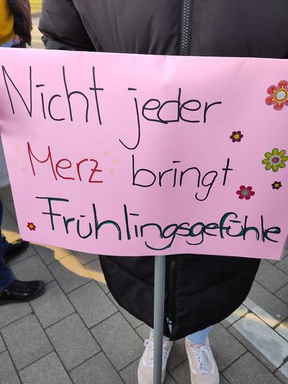 Cloppenburg demonstriert gegen Rechts - und ausdrücklich auch gegen #Merz und Rechtsruck in der #CDU.