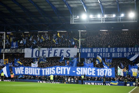 Gwladys Street