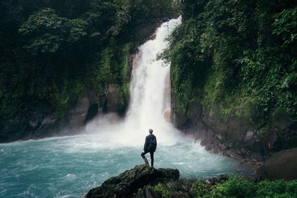 The Ultimate Guide to Costa Rica for Digital Nomads & Expats: Visas, Cost of Living & More